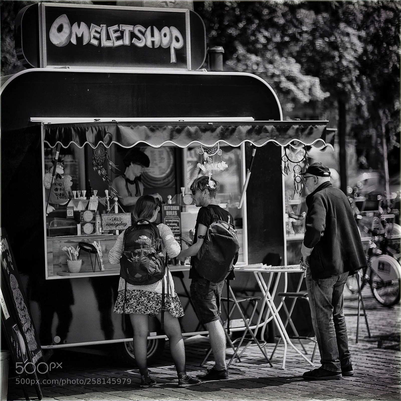 Canon EOS 5D Mark II sample photo. Omeletshop photography