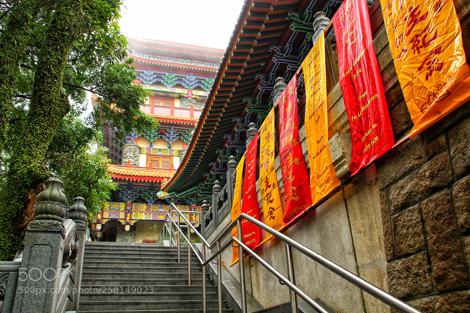 Canon EOS 1300D (EOS Rebel T6 / EOS Kiss X80) sample photo. Po lin monastery photography