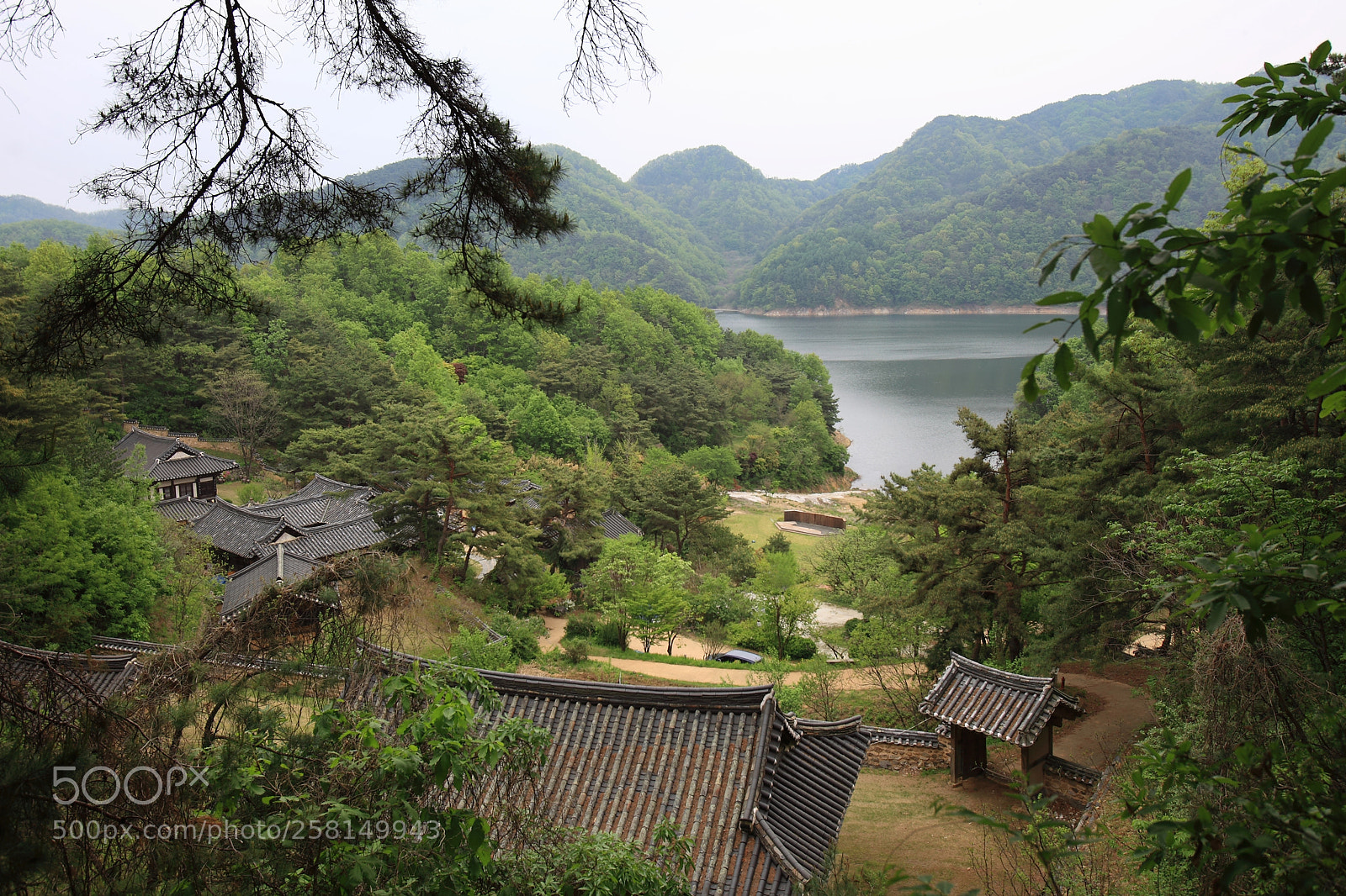 Canon EOS 5D Mark II sample photo. Folk village photography