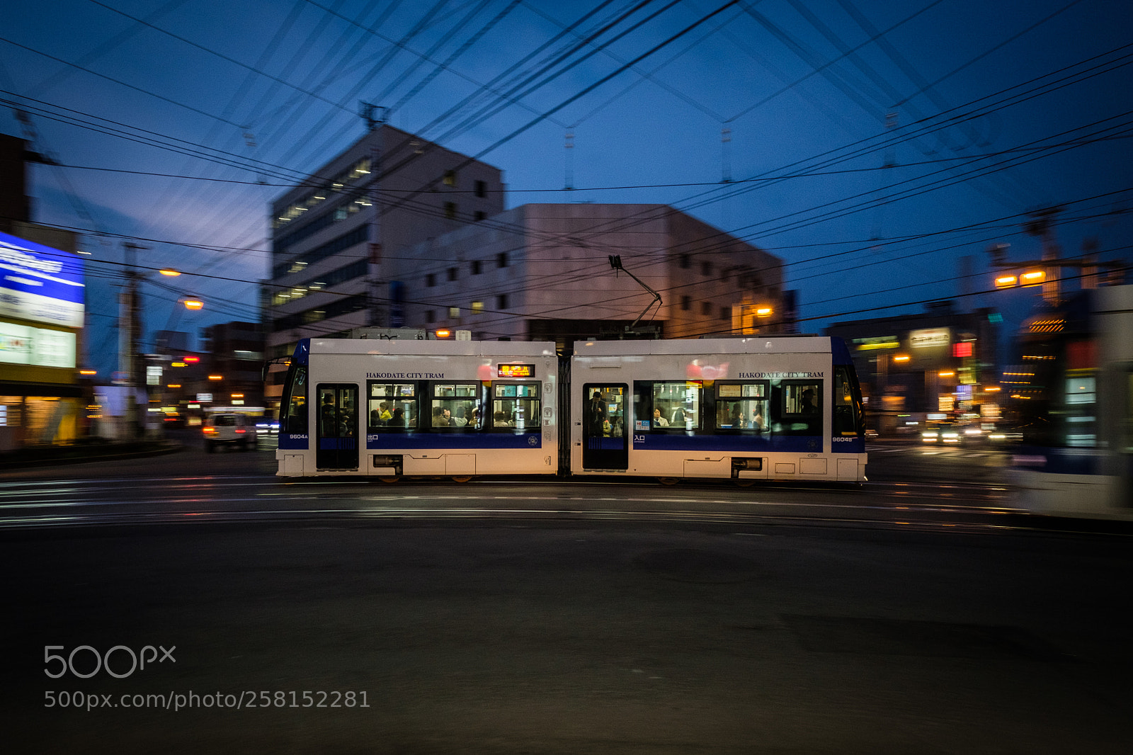 Fujifilm X-H1 sample photo. Hakodate two cars tram photography