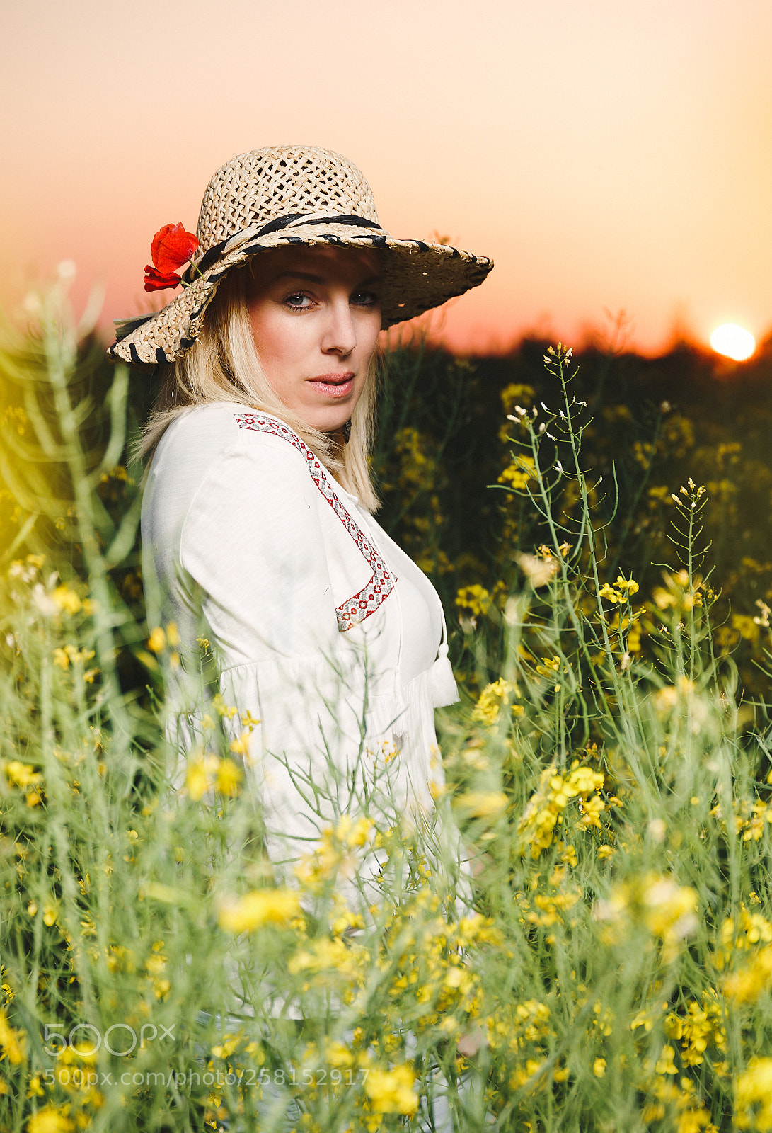Canon EOS 6D sample photo. Avec armelle charm l photography