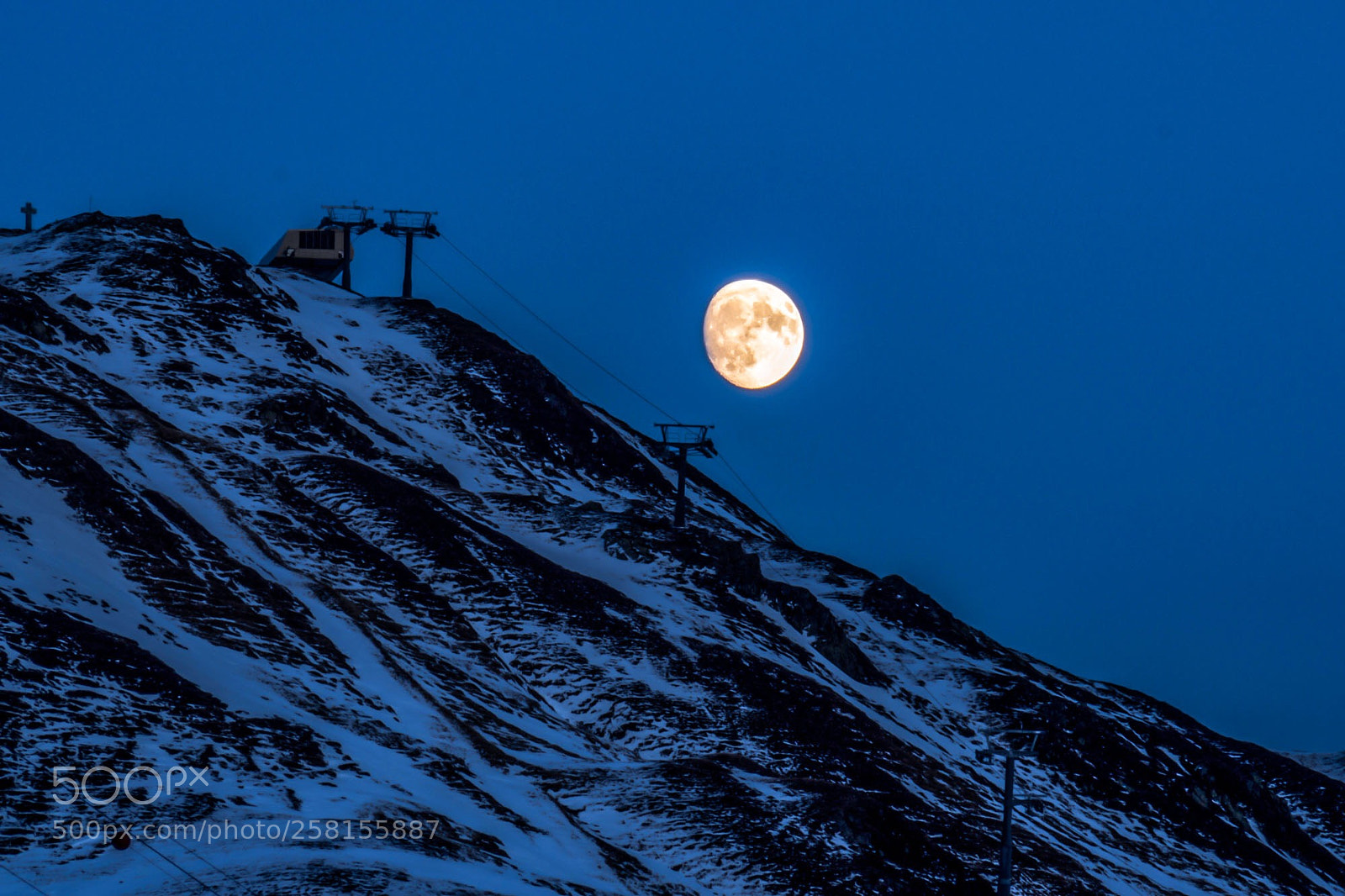 Olympus OM-D E-M10 II sample photo. Oberalppass photography
