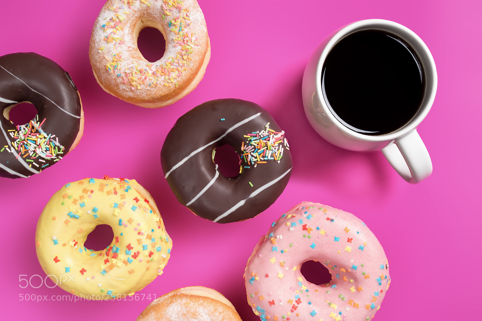 Olympus OM-D E-M10 II sample photo. Donuts photography