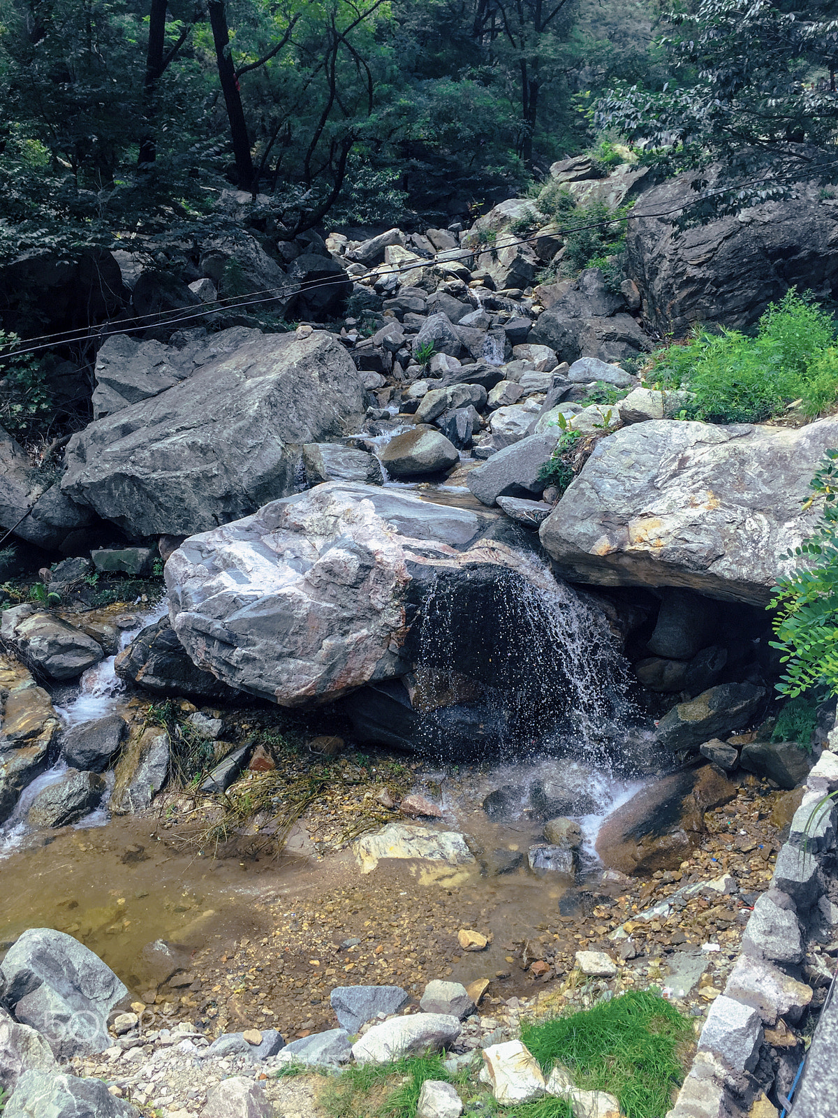 Apple iPhone 6 sample photo. Moutain stream photography