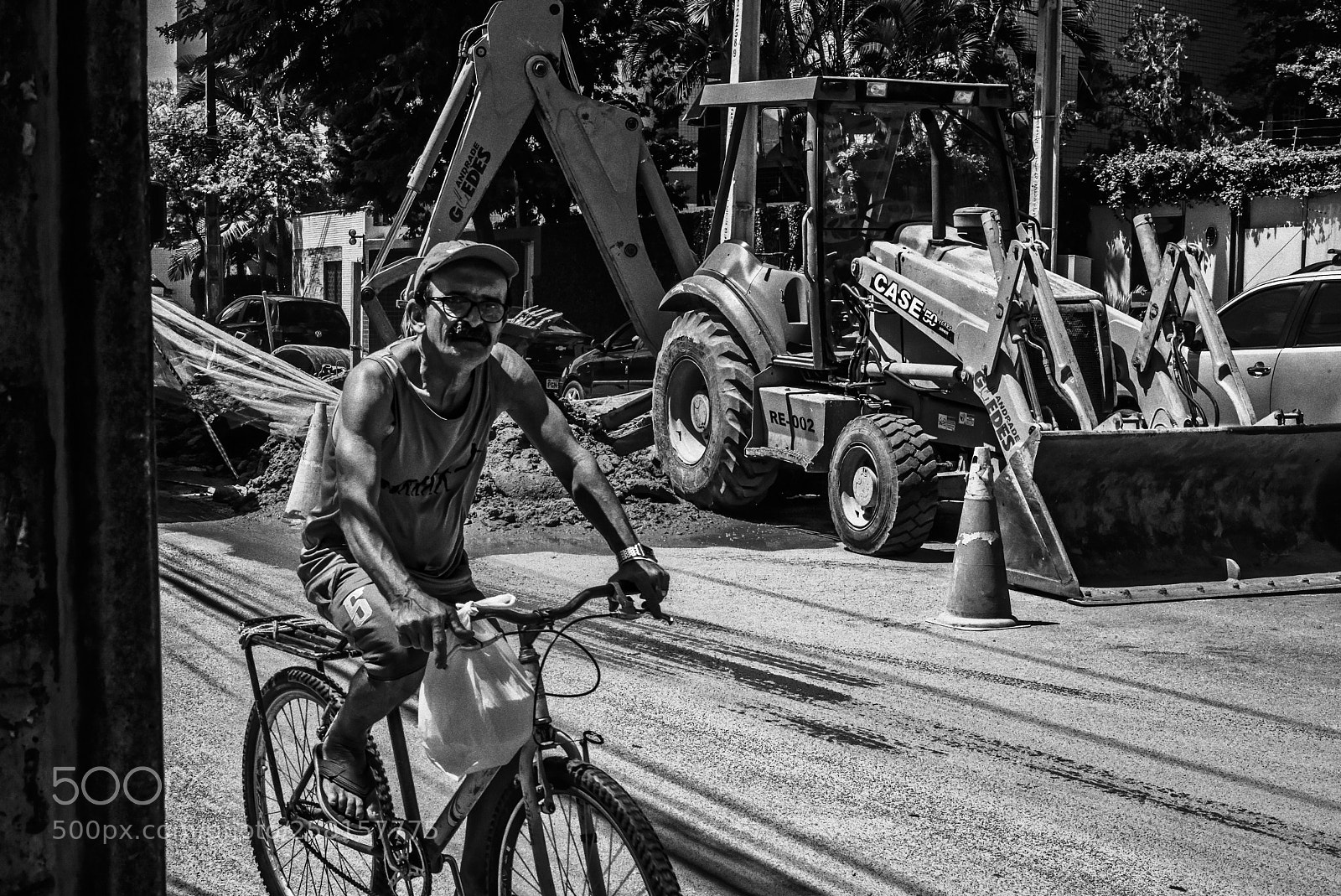Leica M (Typ 240) sample photo. Groucho photography