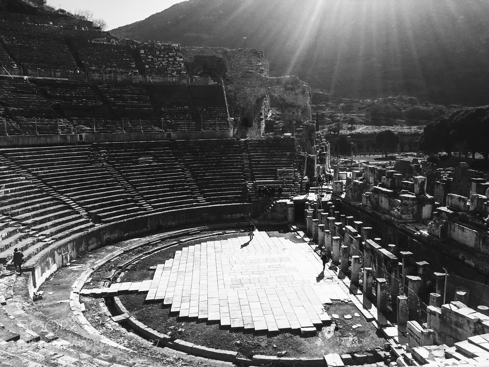 Apple iPhone 6 sample photo. Light through thousands of photography