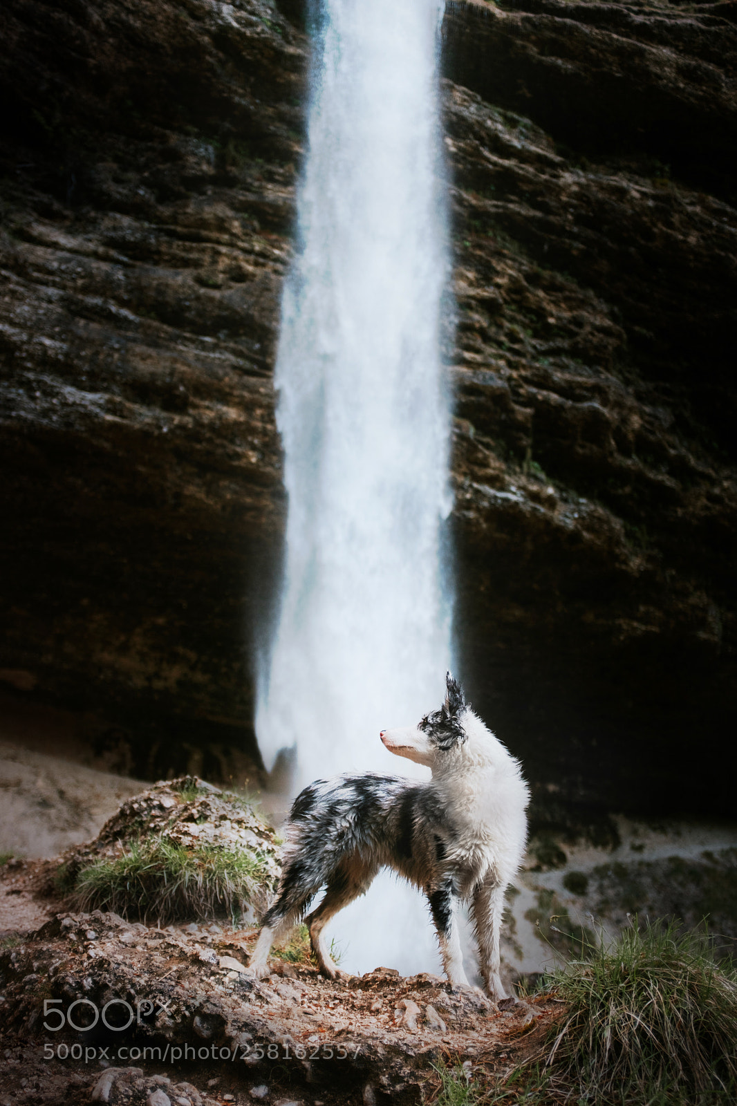 Fujifilm X100F sample photo. Waterfall lady photography