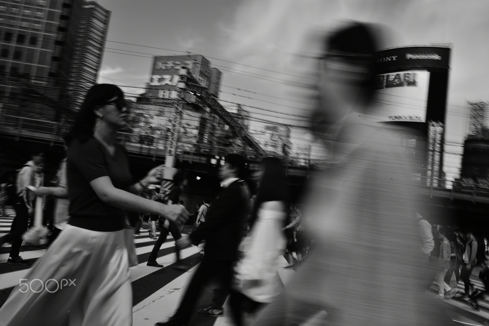 Nikon D7200 sample photo. Passing photography