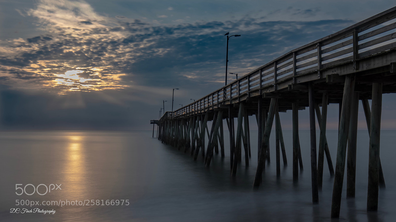 Canon EOS 5D Mark IV sample photo. Sunrise at the beach photography
