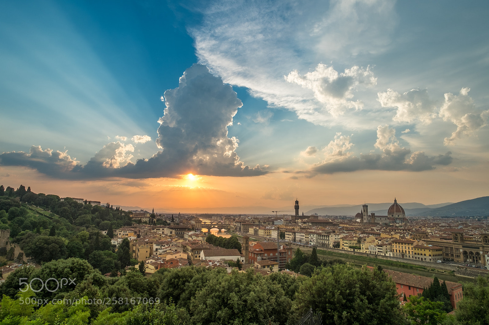 Fujifilm X-Pro1 sample photo. Tuscan sky photography