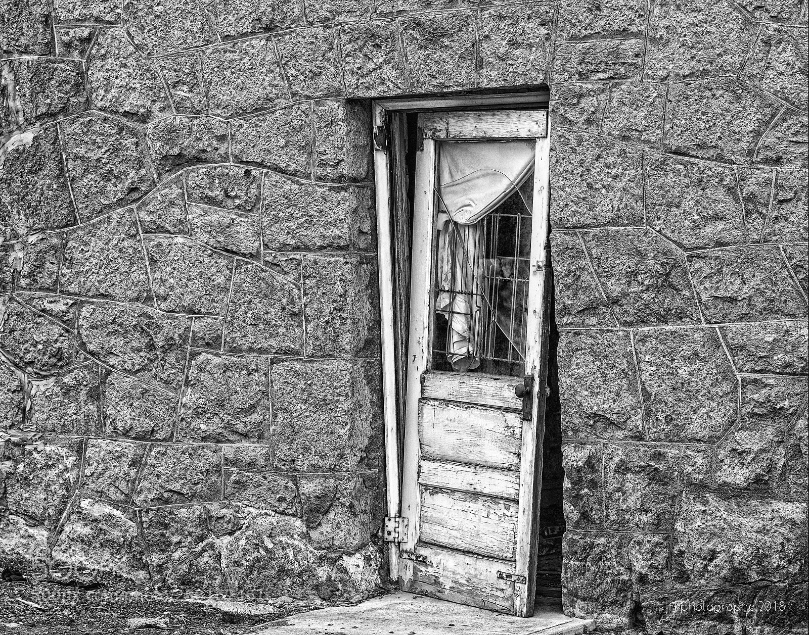 Nikon D750 sample photo. Open door policy photography