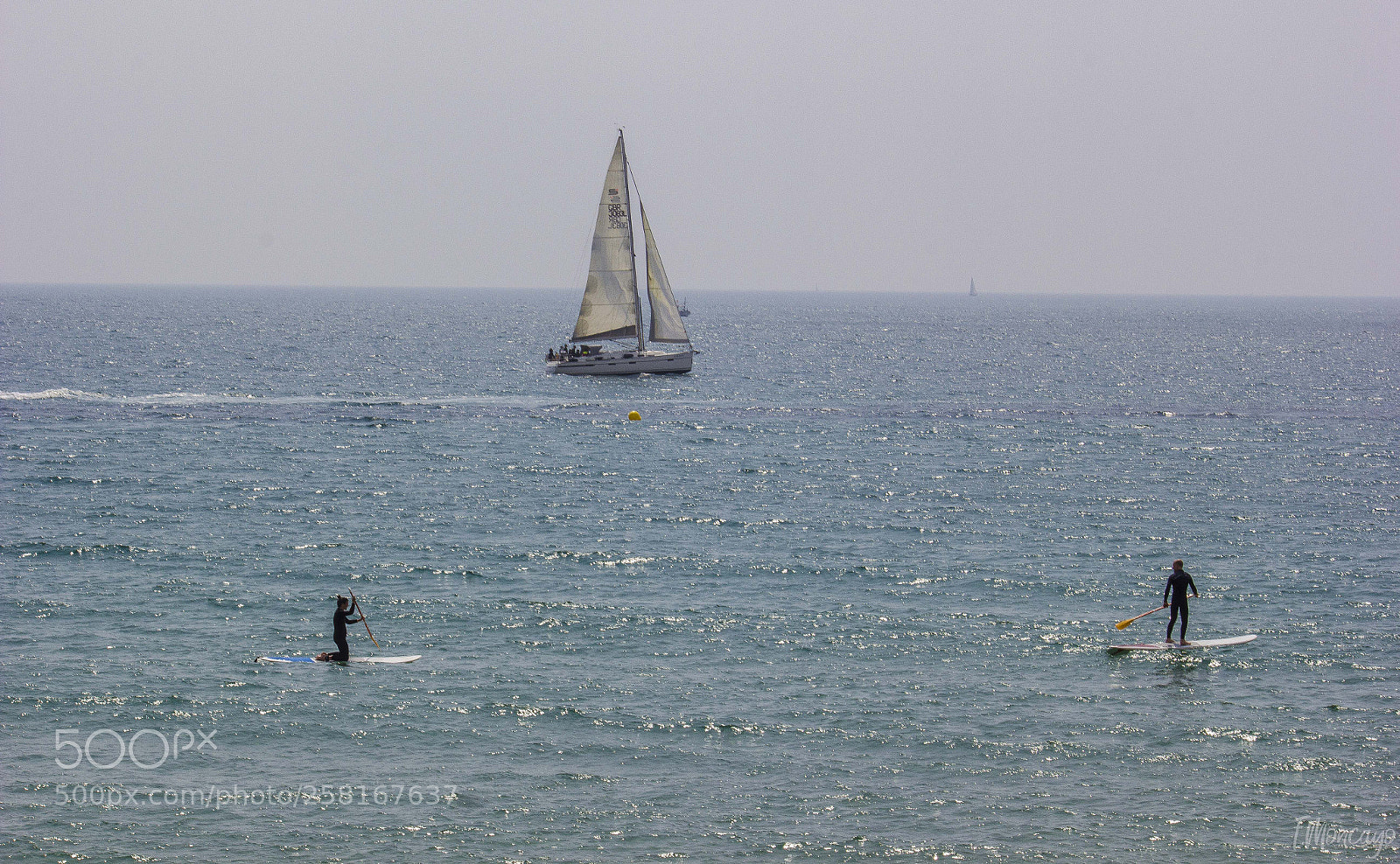 Canon EOS 550D (EOS Rebel T2i / EOS Kiss X4) sample photo. Kayaks photography