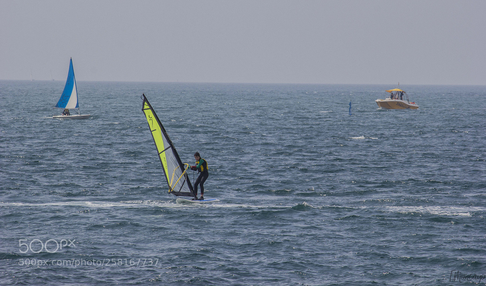 Canon EOS 550D (EOS Rebel T2i / EOS Kiss X4) sample photo. Windsurf photography