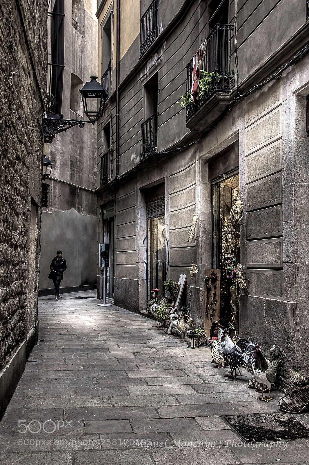 Canon EOS 7D Mark II sample photo. Barcelona photography