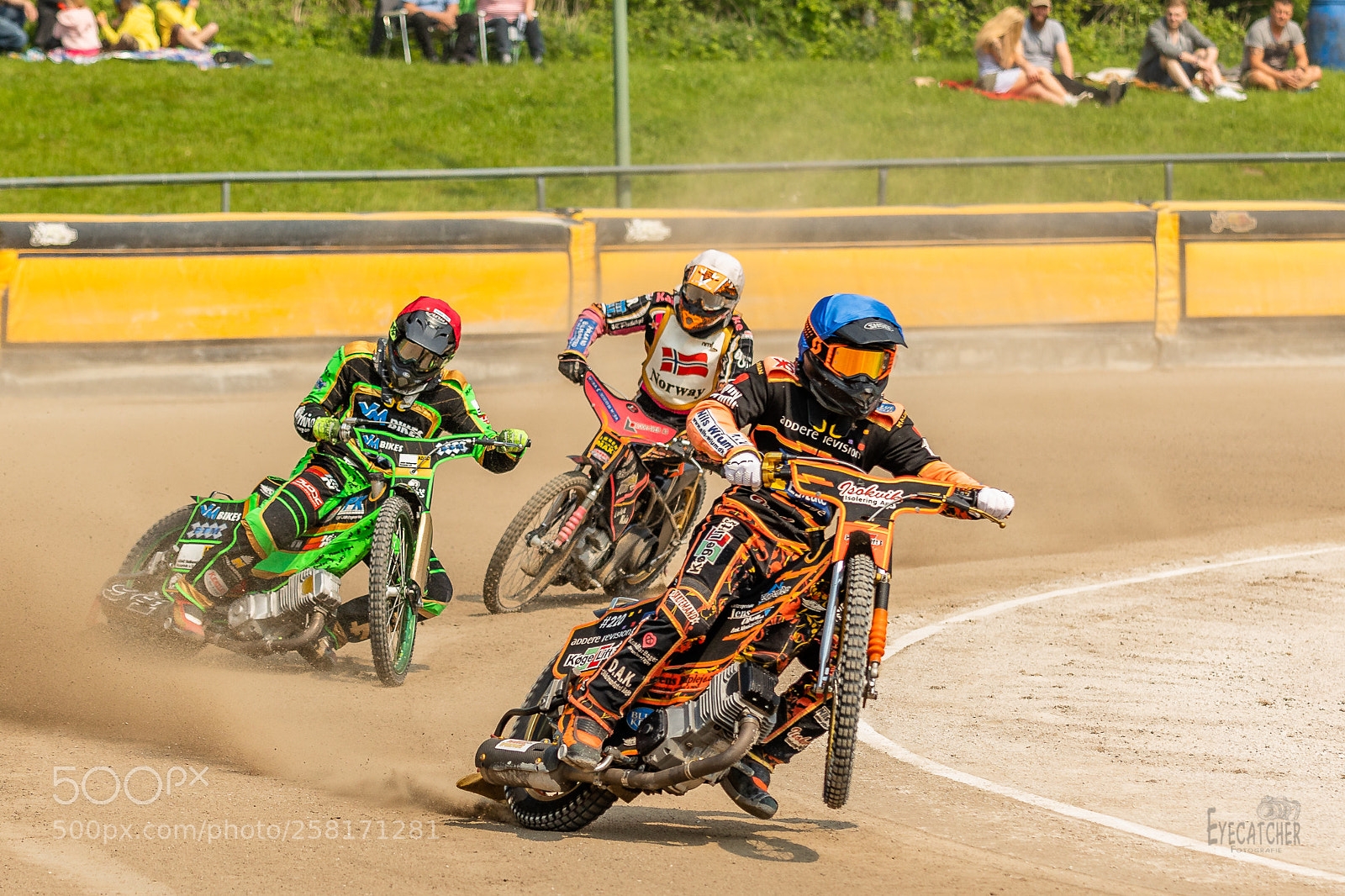 Canon EOS 5D Mark IV sample photo. Speedway photography