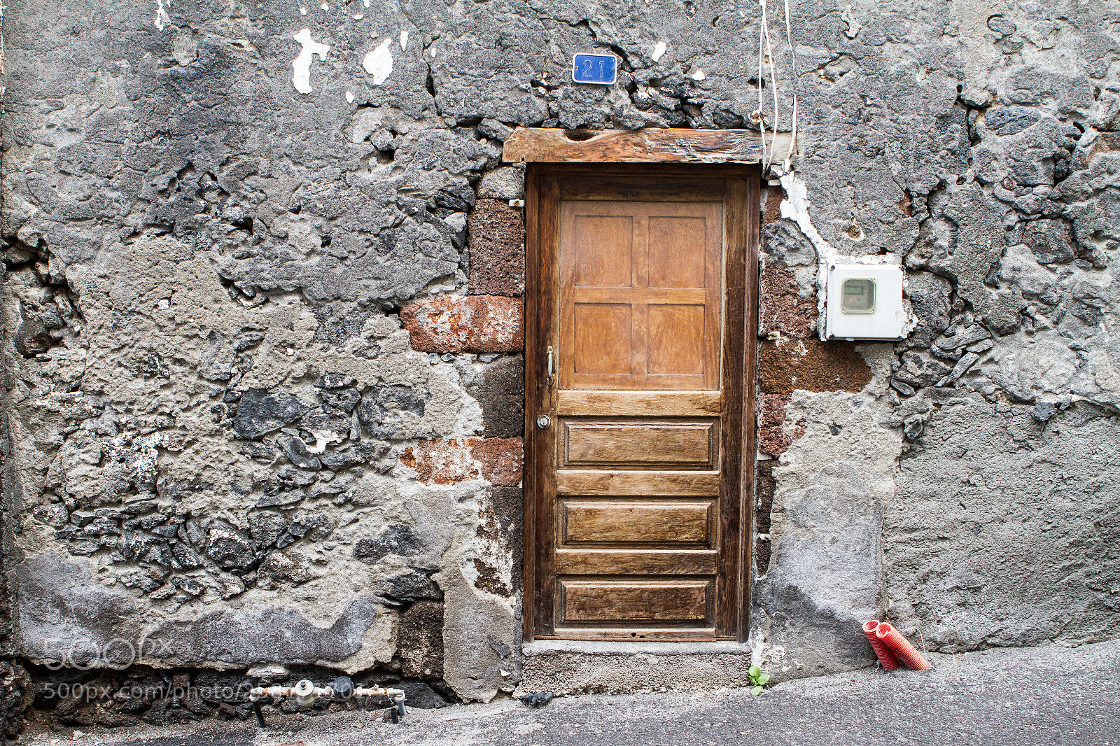 Canon EOS 7D sample photo. The door photography