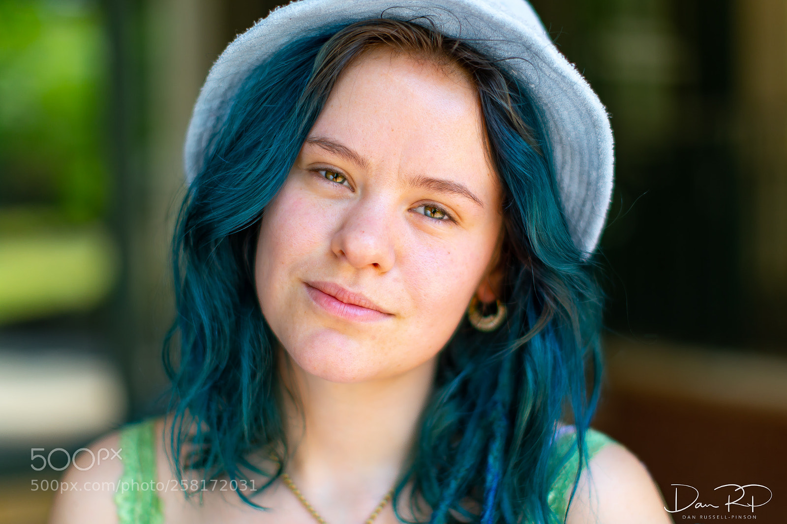 Canon EOS 5D Mark IV sample photo. Stranger 84/100 - noor photography