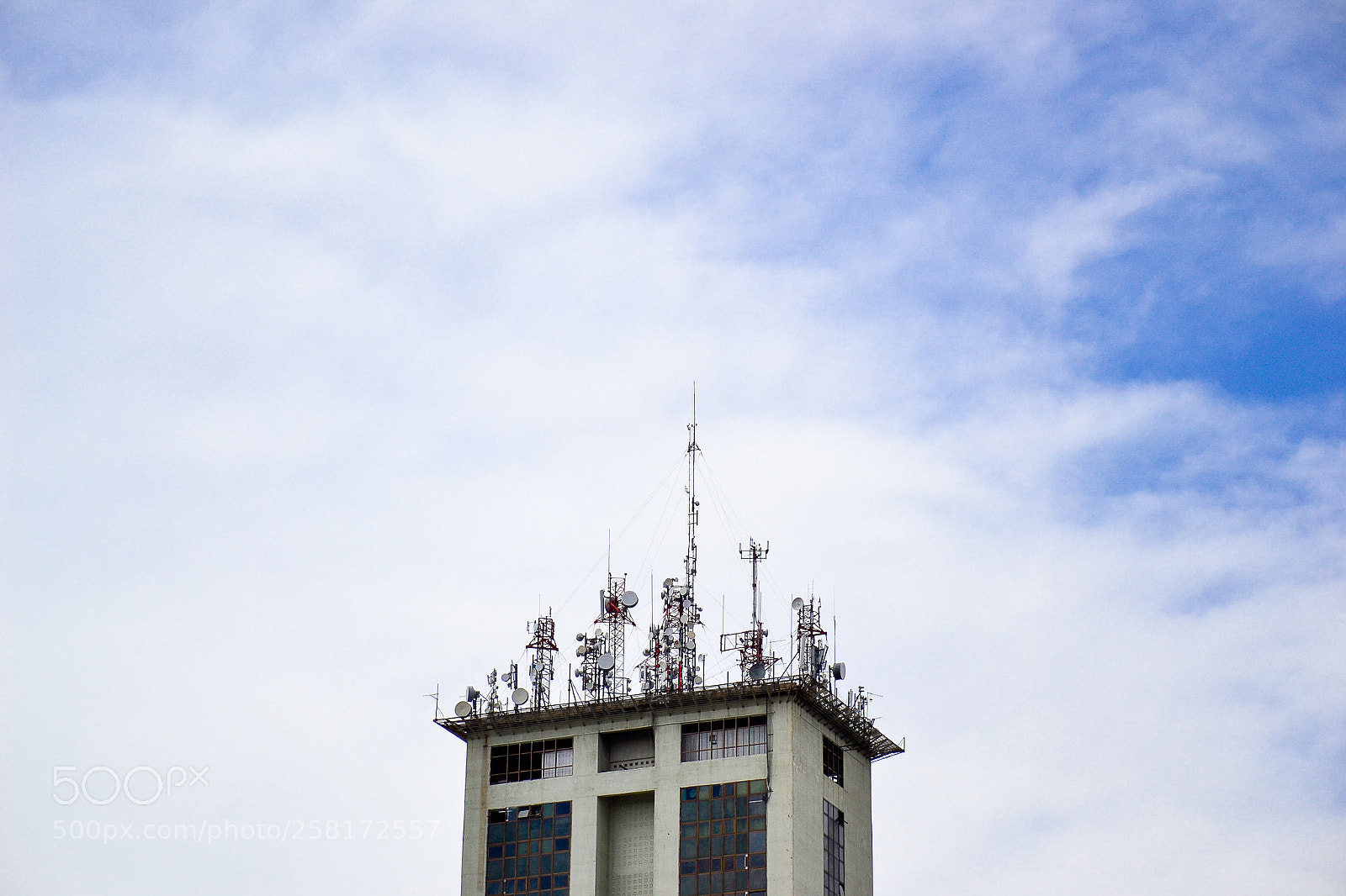Nikon D3100 sample photo. Antenas photography