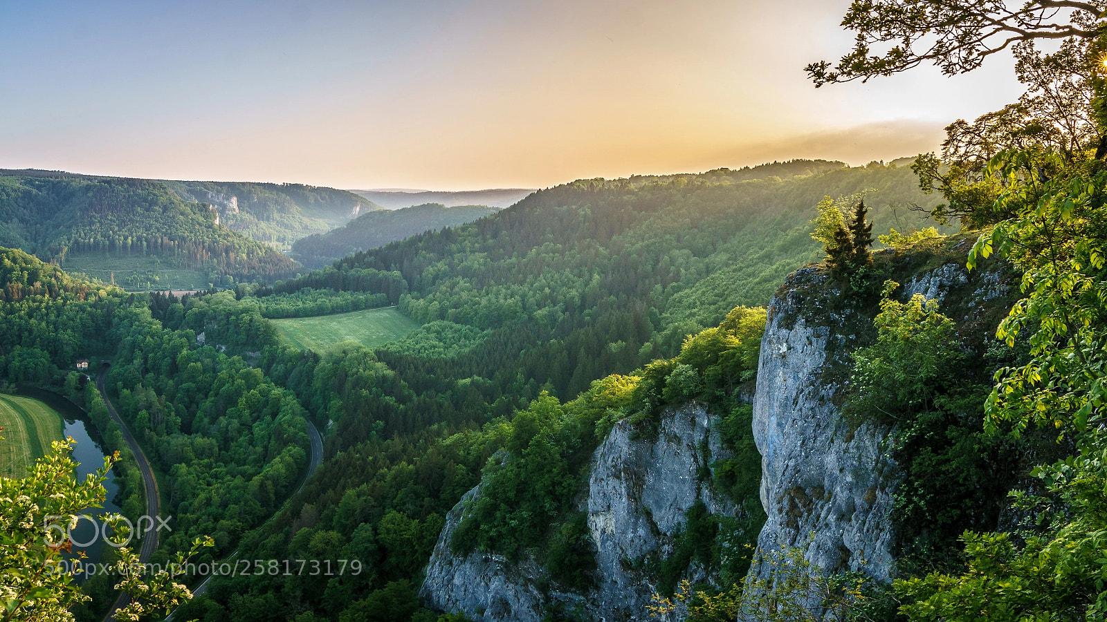 Sony ILCA-77M2 sample photo. Danube valley photography