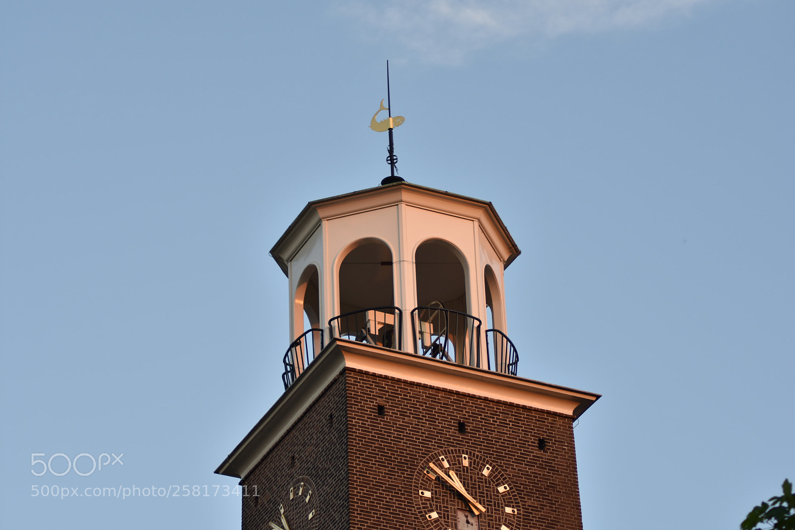 Nikon D3400 sample photo. Clock tower photography