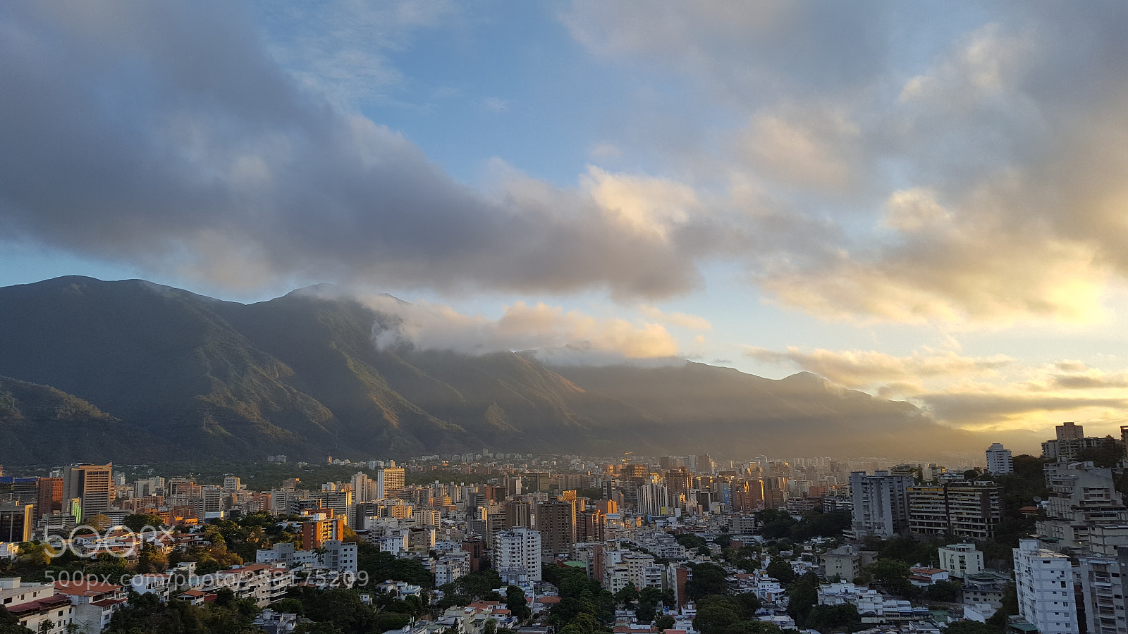 Samsung GALAXY S6 edge sample photo. Caracas photography