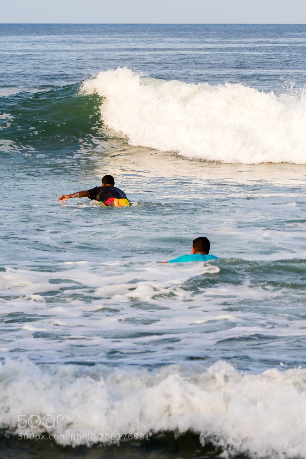 Canon EOS M3 sample photo. Surf instructors - paddle photography