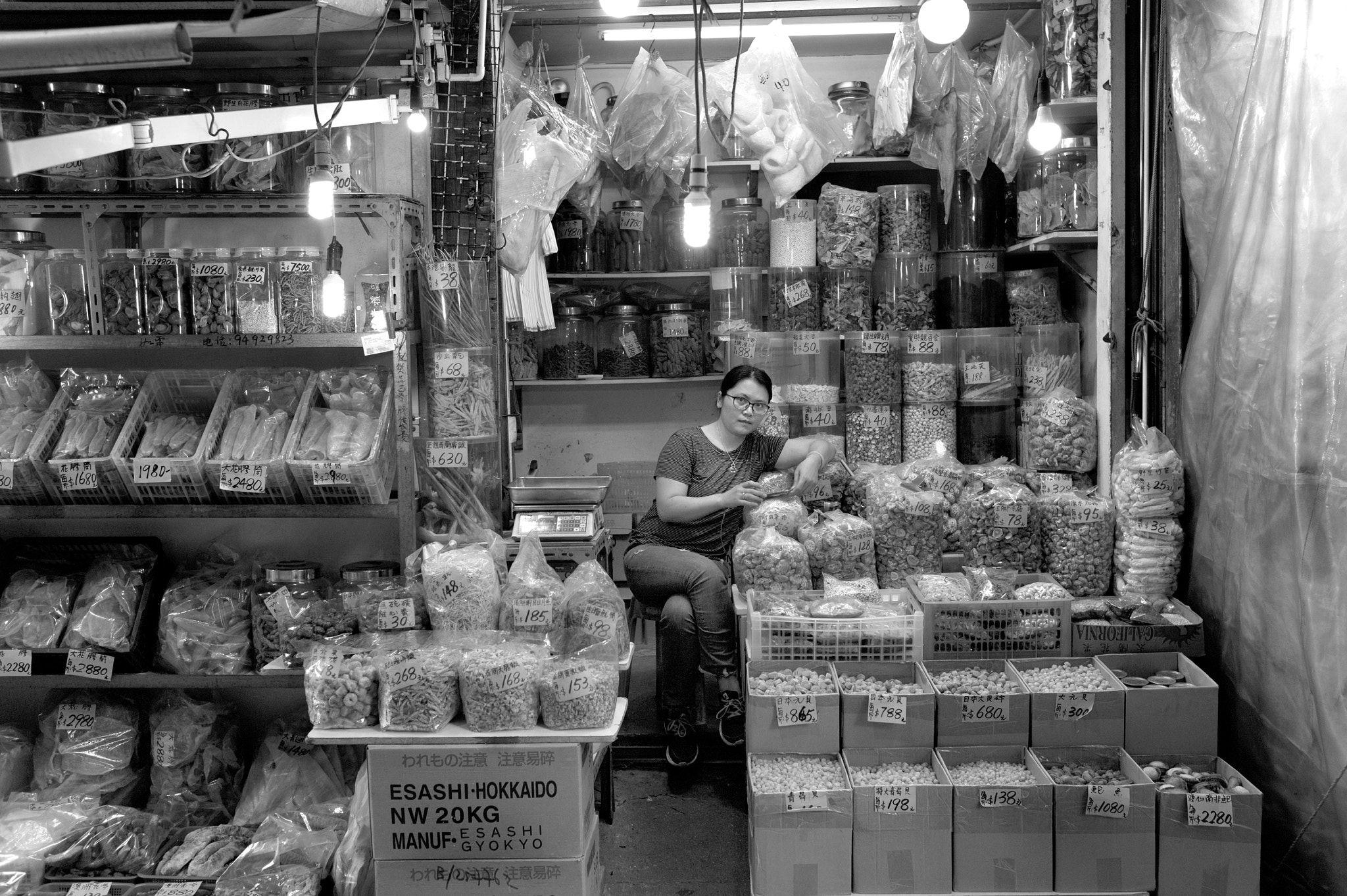 Leica M-Monochrom sample photo. Bounty of the sea photography