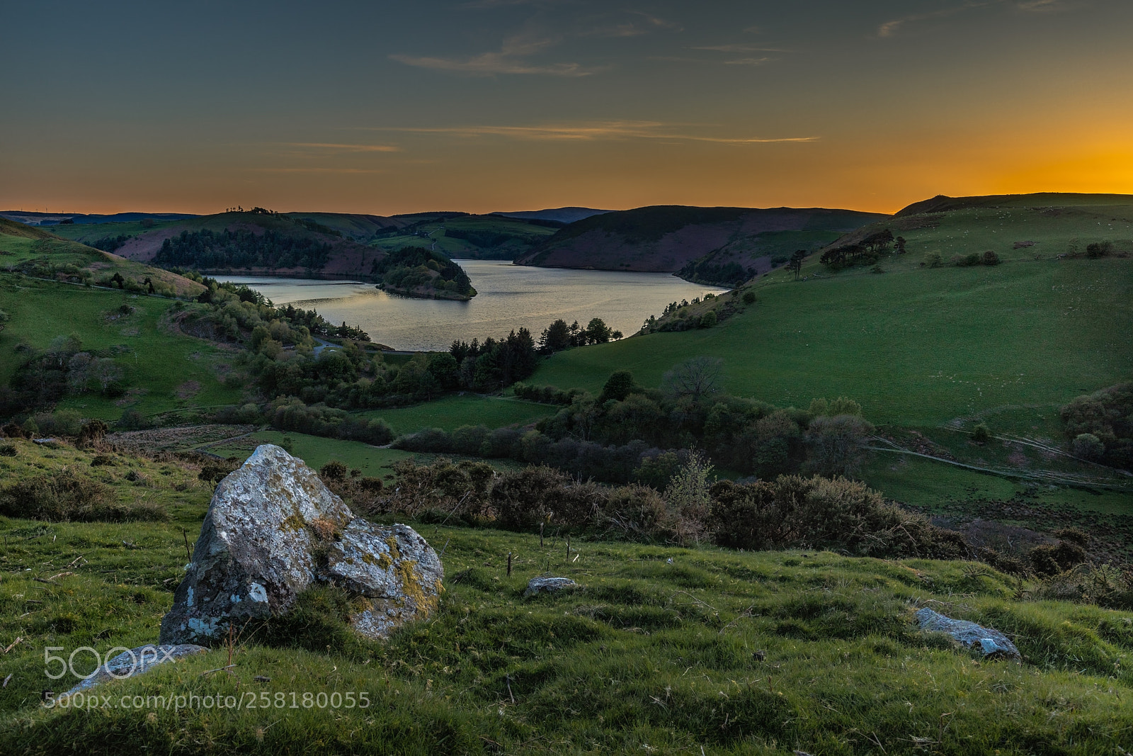 Canon EOS 5D Mark IV sample photo. Fan hill last light photography