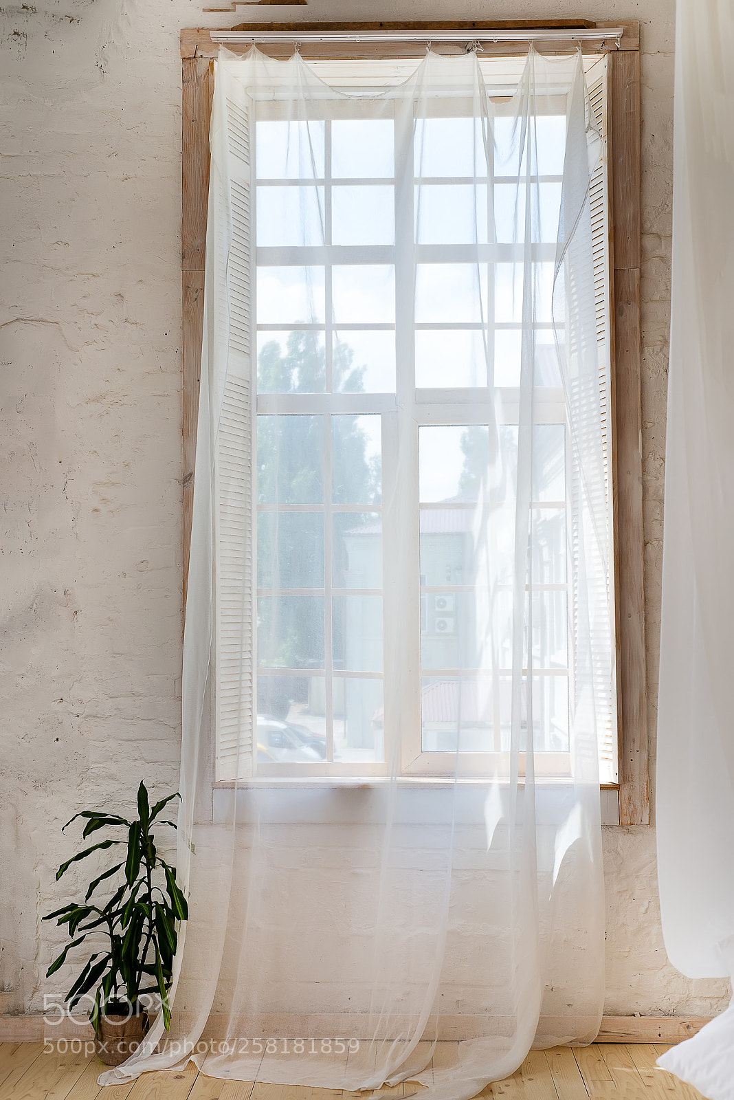 Nikon D610 sample photo. Glass windows with white photography