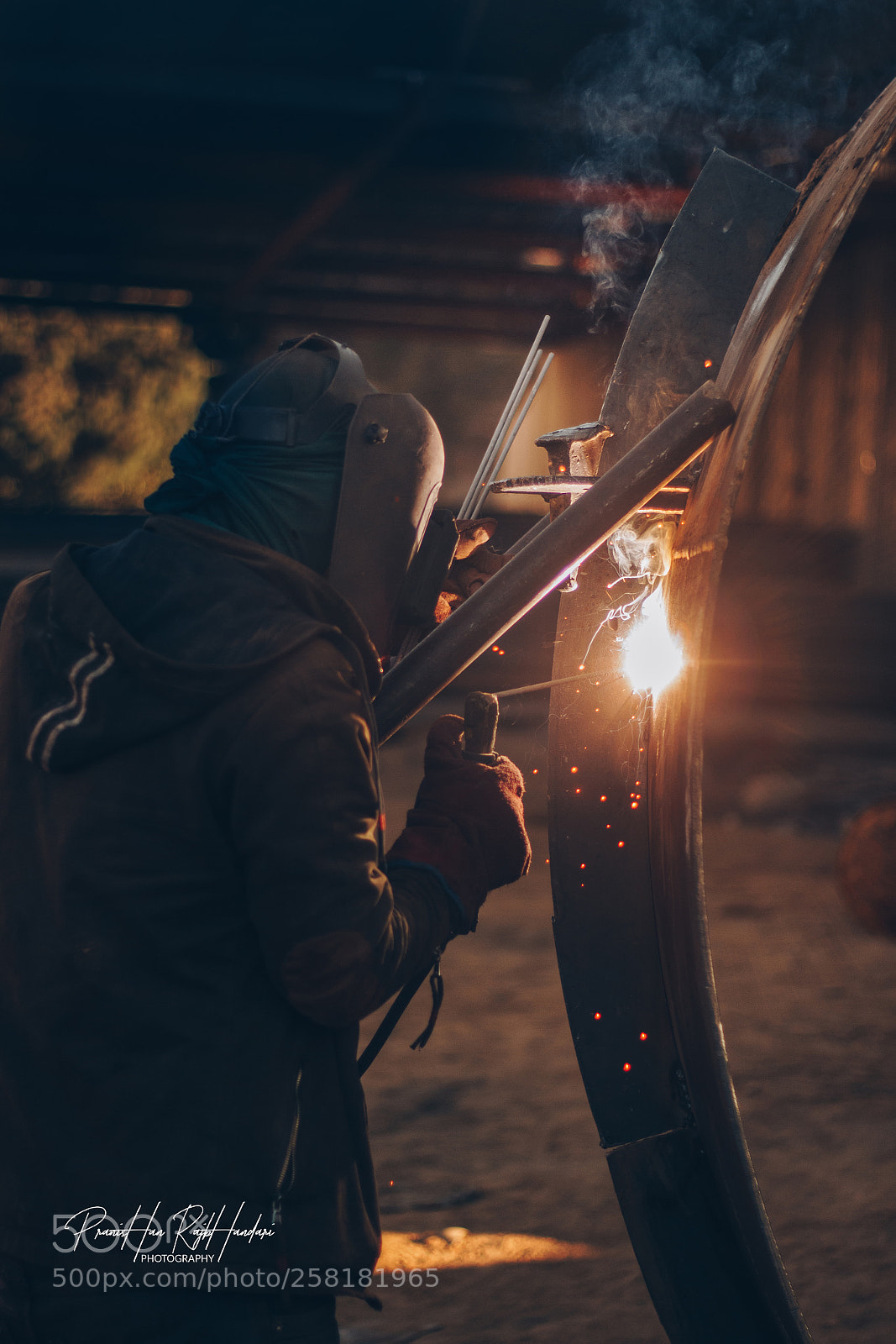 Canon EOS 600D (Rebel EOS T3i / EOS Kiss X5) sample photo. Welding series ii photography