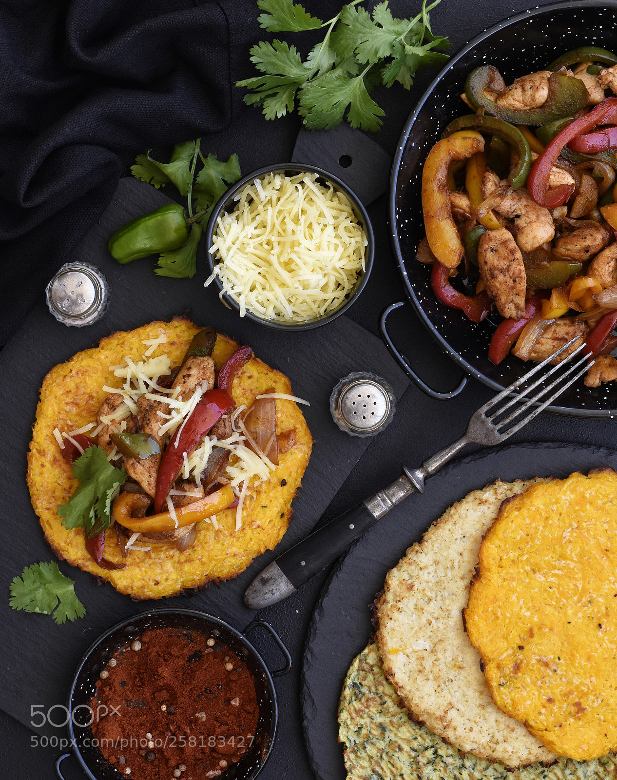 Nikon D5600 sample photo. Chicken fajitas with vegetable photography