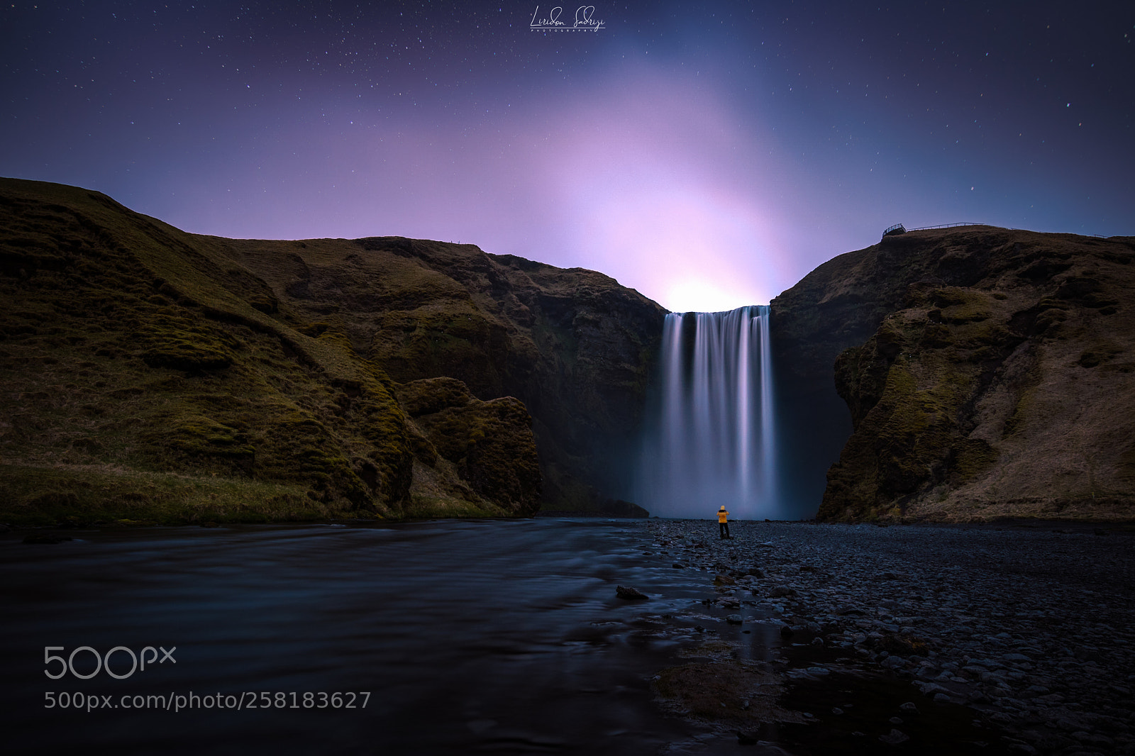 Canon EOS 750D (EOS Rebel T6i / EOS Kiss X8i) sample photo. Skogafoss photography