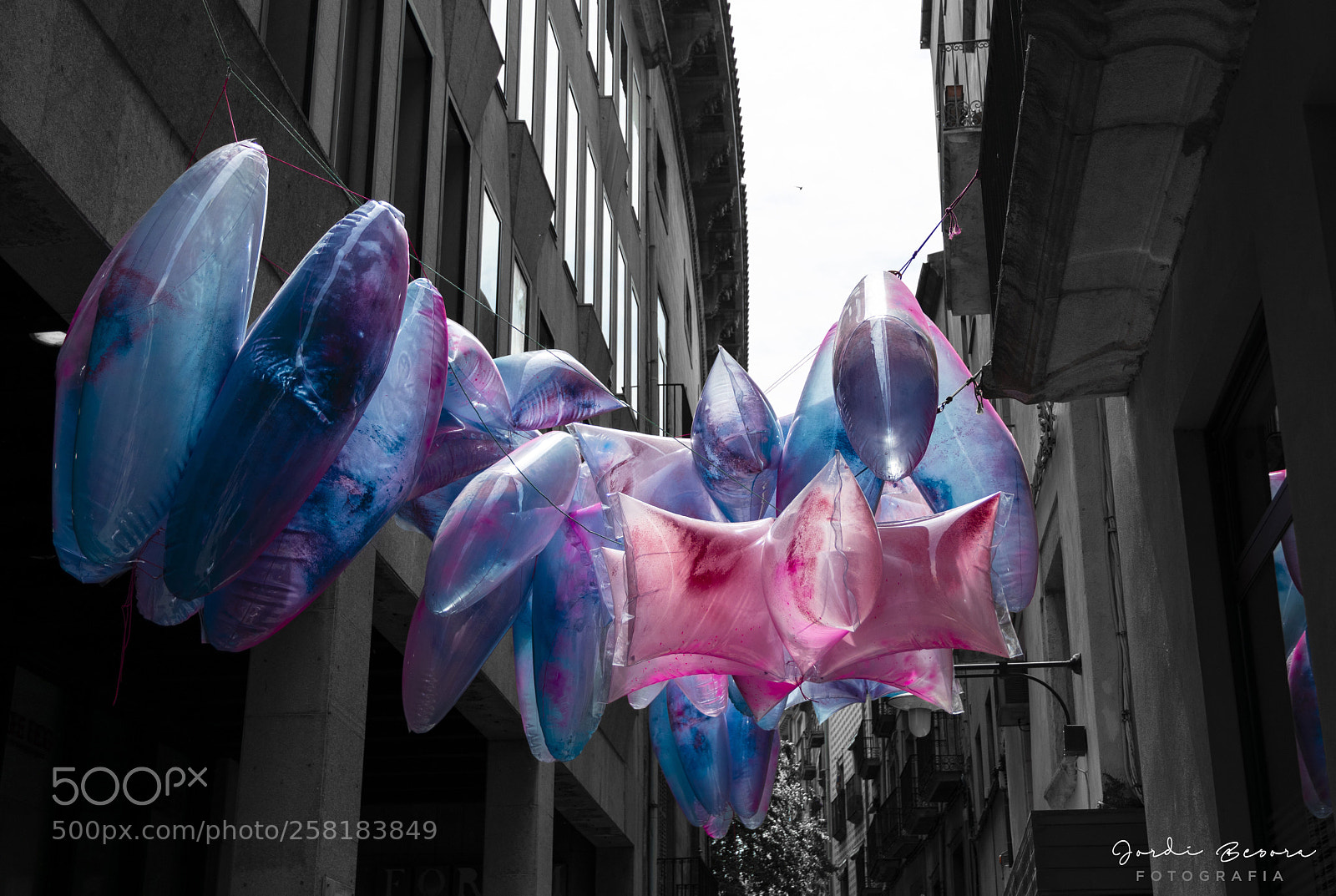 Nikon D5300 sample photo. Balloons - girona temps photography