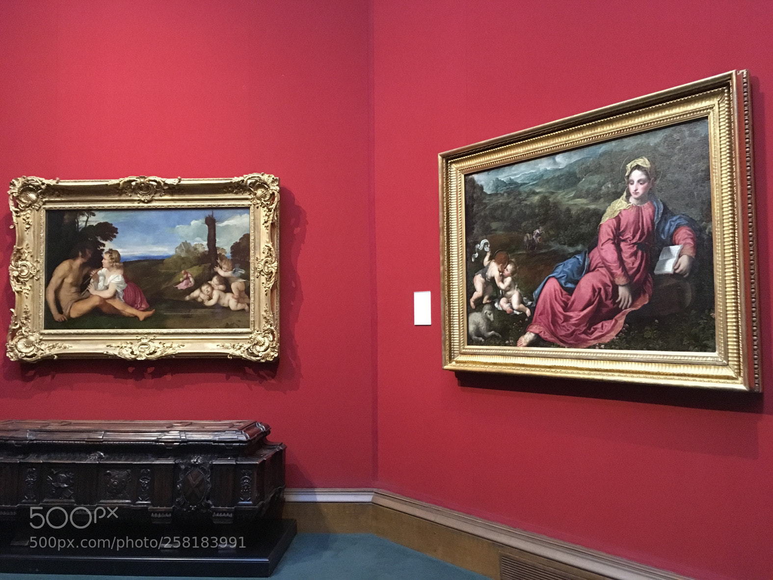 Apple iPhone SE sample photo. Scottish national gallery photography
