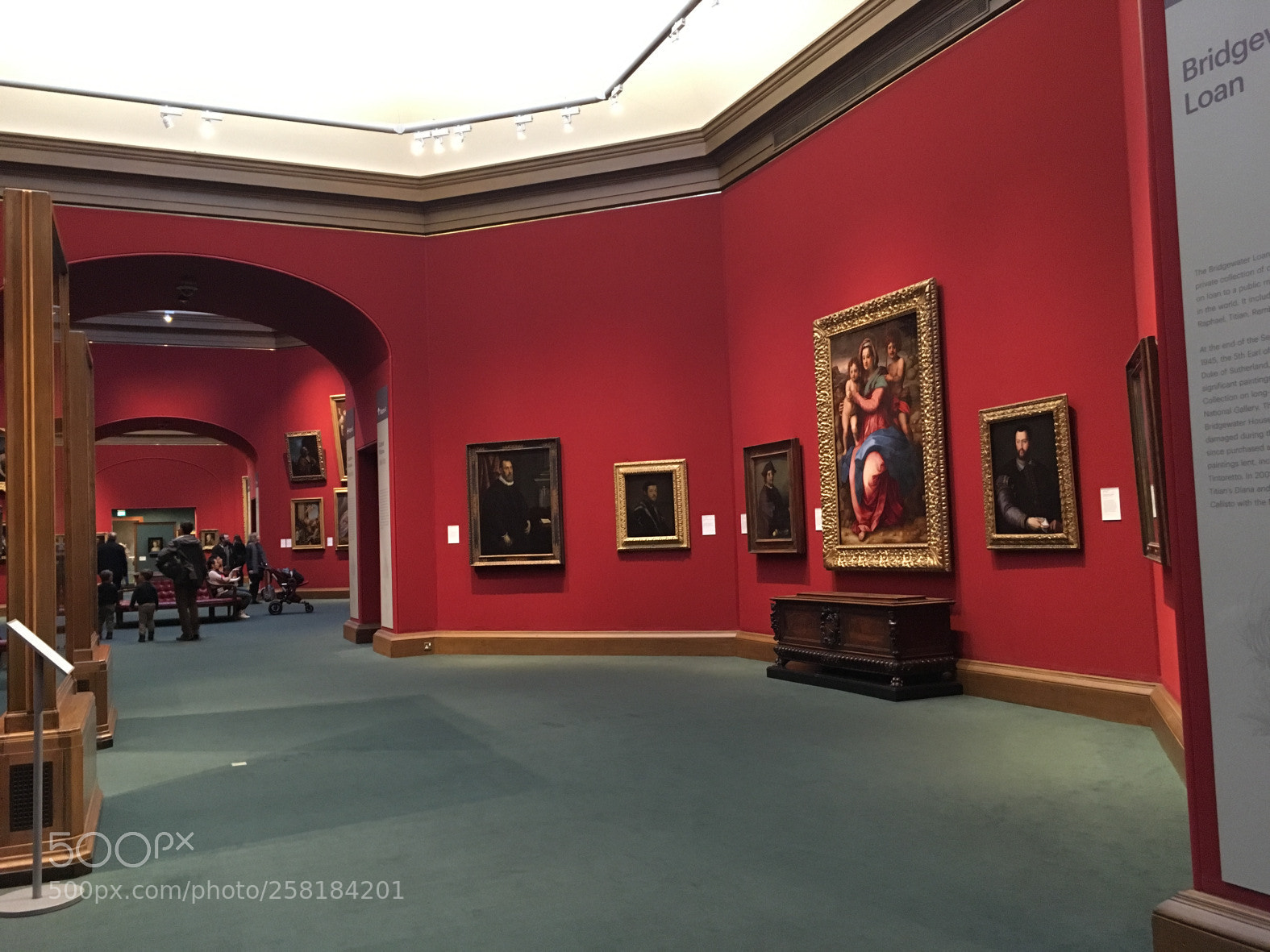 Apple iPhone SE sample photo. Scottish national gallery photography