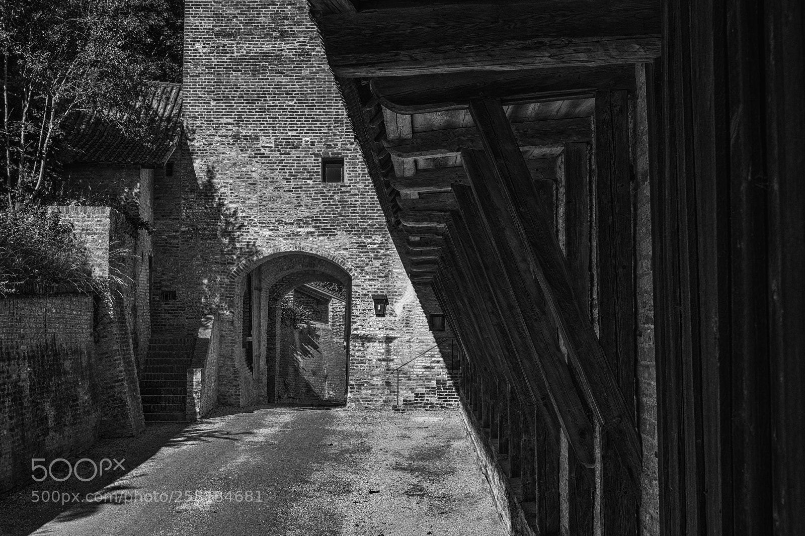 Sony SLT-A68 sample photo. Burg trausnitz photography