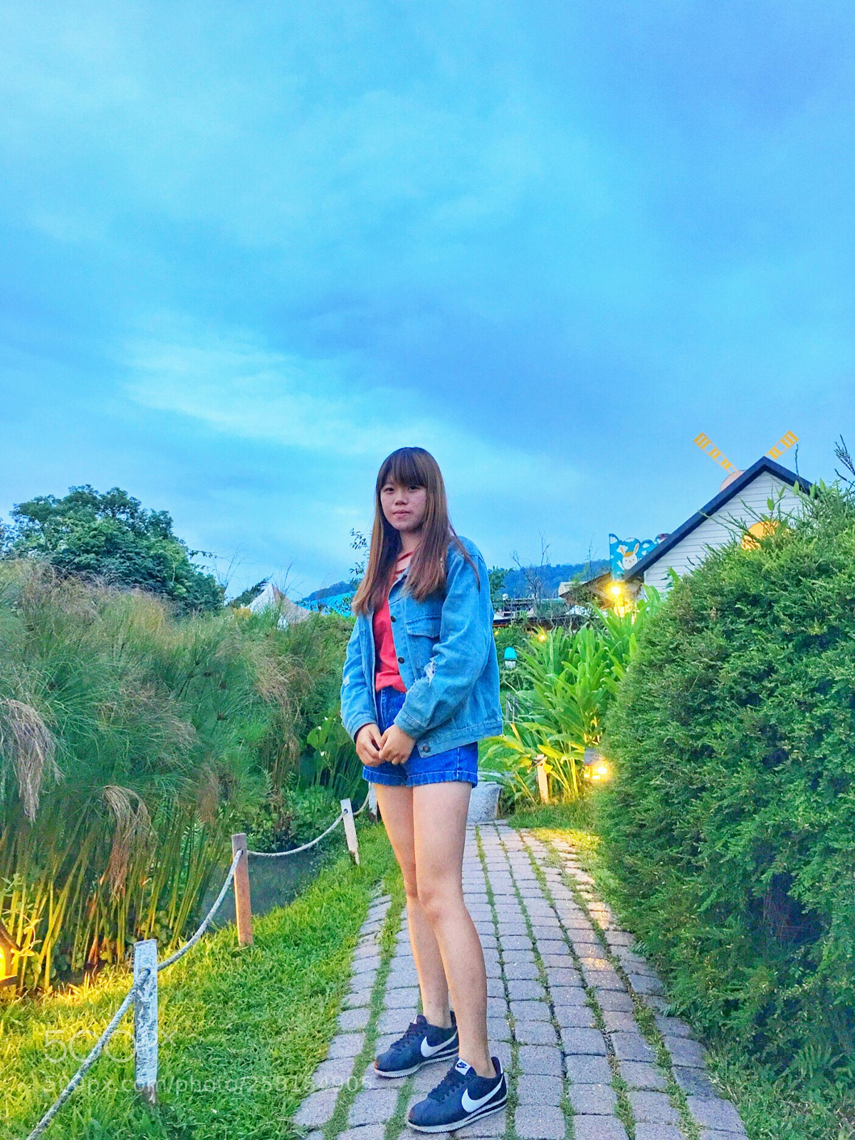 Apple iPhone 6s Plus sample photo. Long legs photography