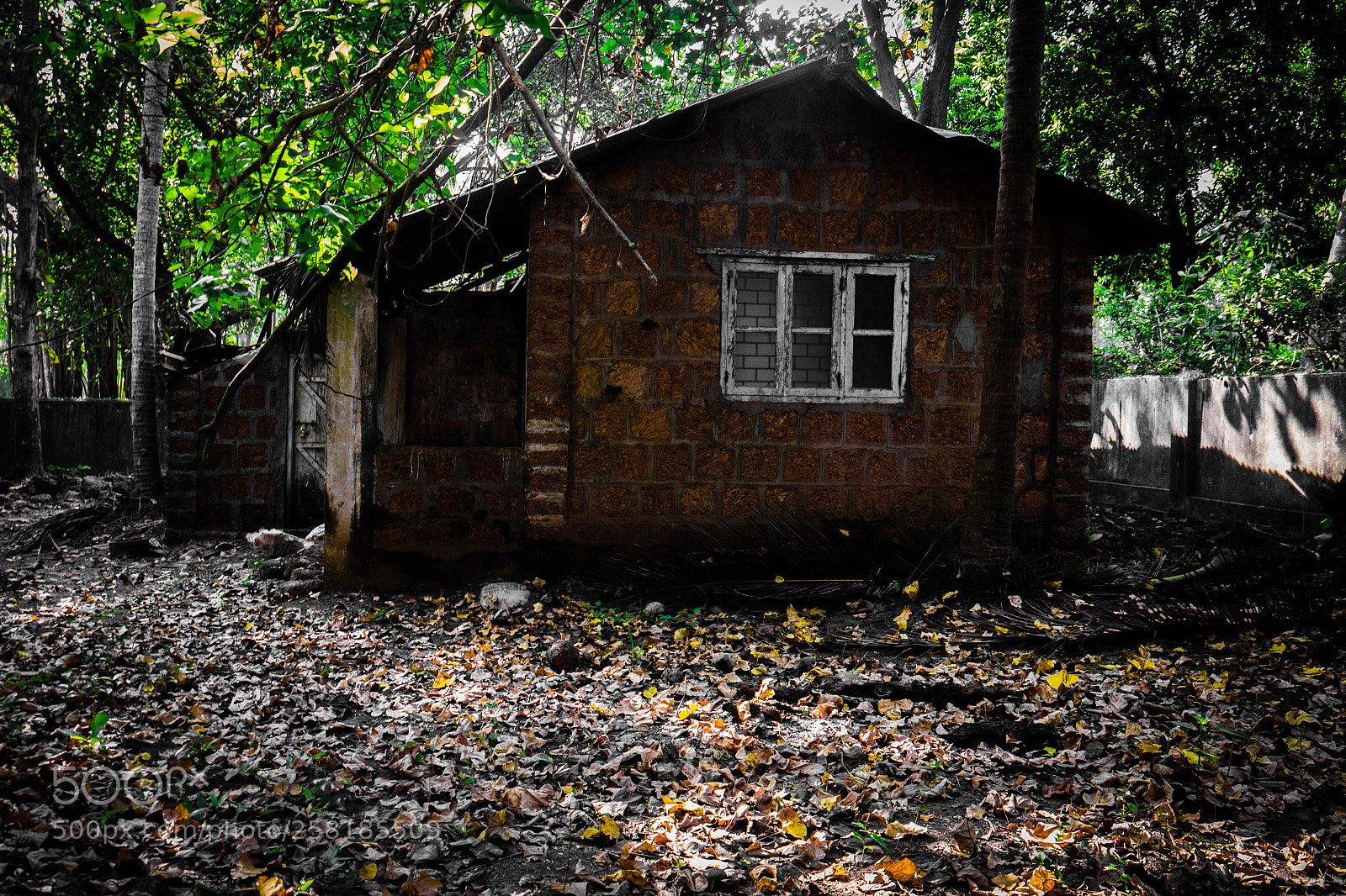 Samsung NX300 sample photo. It's abandoned photography