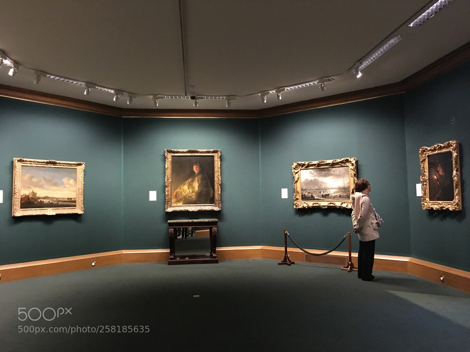 Apple iPhone SE sample photo. Scottish national gallery photography
