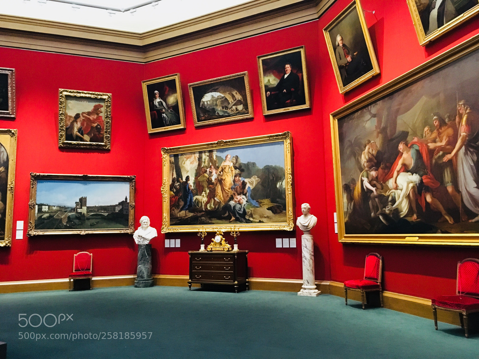 Apple iPhone SE sample photo. Scottish national gallery photography