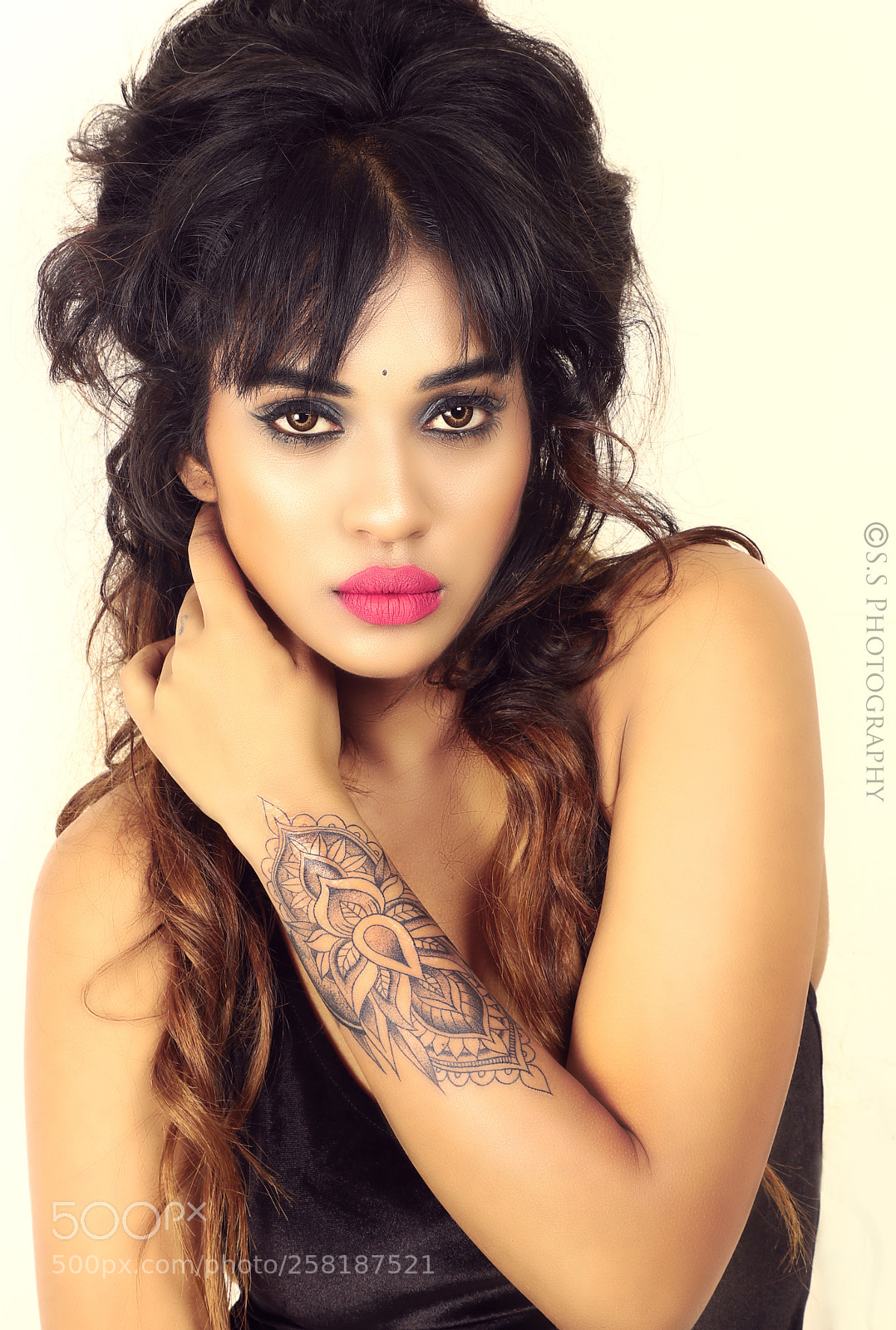 Canon EOS 6D Mark II sample photo. Untitled photography