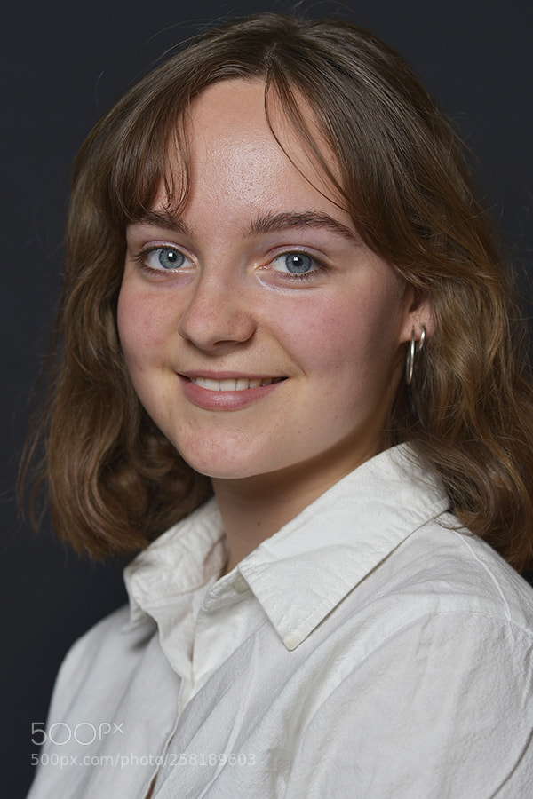 Nikon D4 sample photo. Background photography
