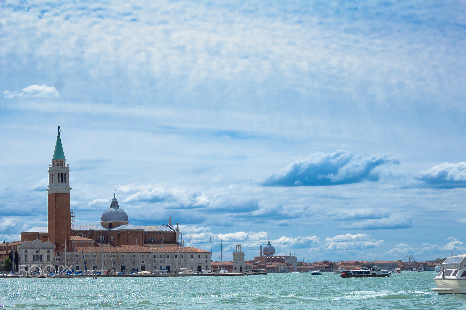 Canon EOS 1200D (EOS Rebel T5 / EOS Kiss X70 / EOS Hi) sample photo. Venice&burano photography