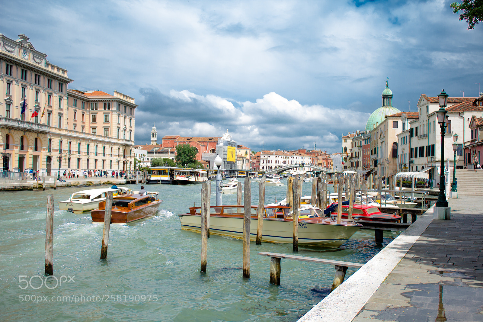 Canon EOS 1200D (EOS Rebel T5 / EOS Kiss X70 / EOS Hi) sample photo. Venice&burano photography