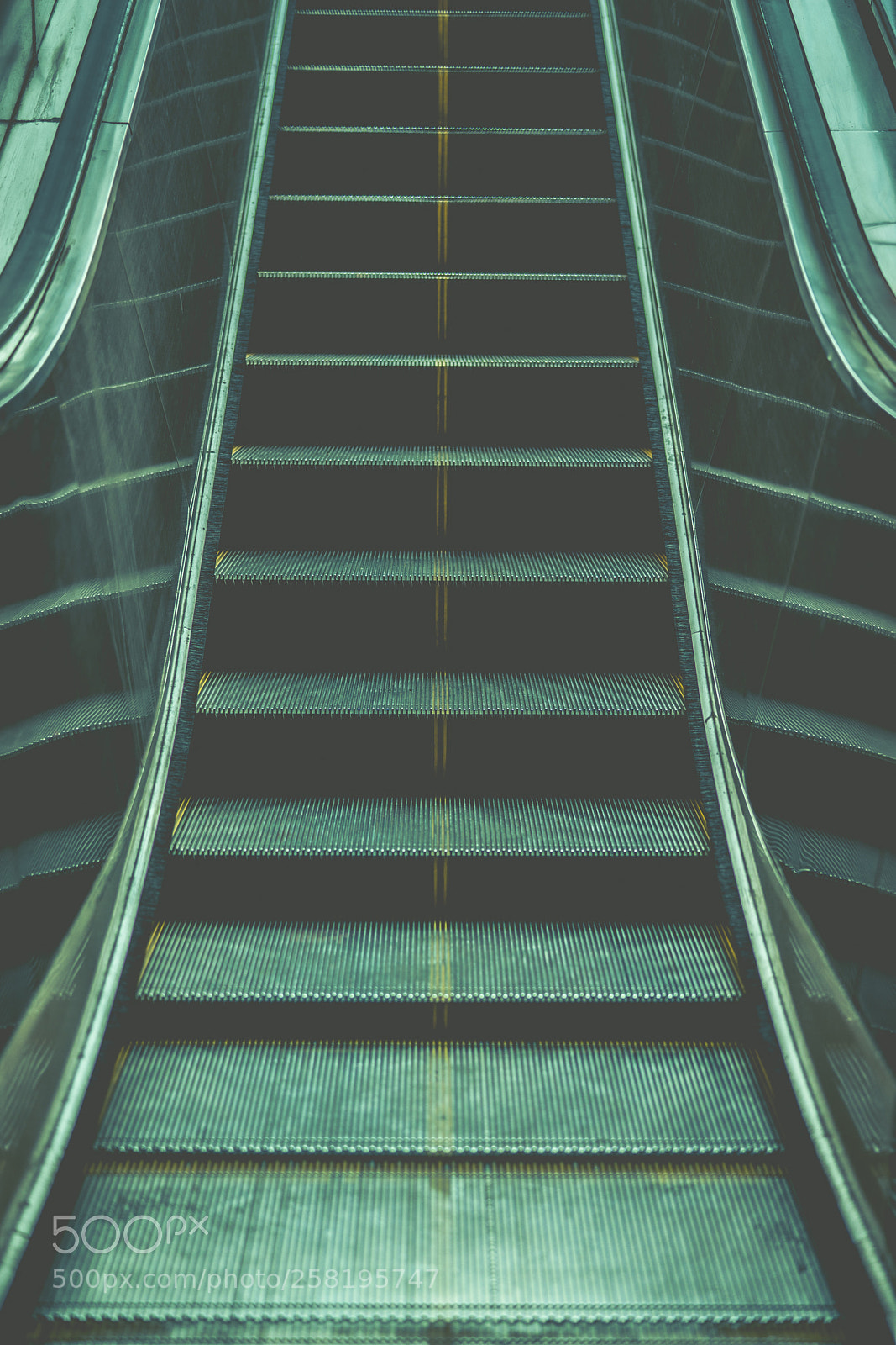Sony a7 II sample photo. Symmetry in escalator photography