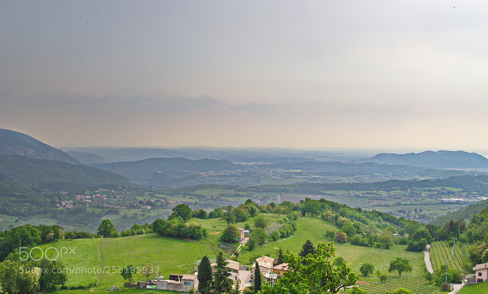Canon EOS 100D (EOS Rebel SL1 / EOS Kiss X7) sample photo. Italy italy italy .. photography
