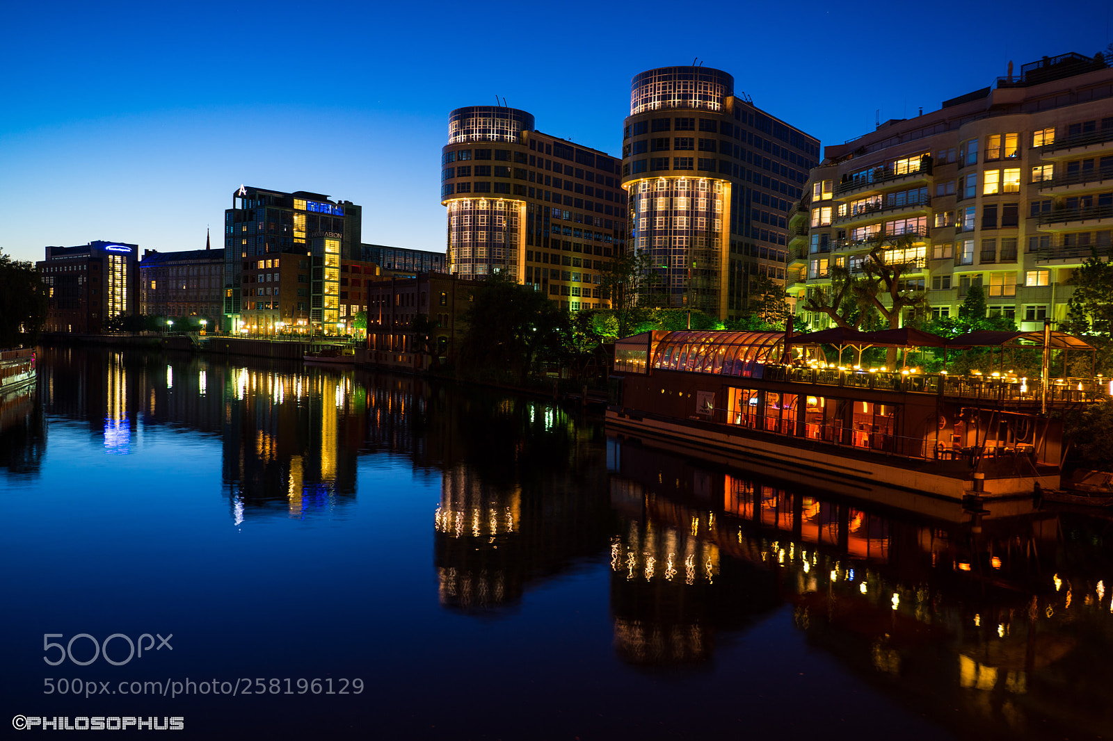 Sony a7 sample photo. Berlin spree river reflection 1 photography