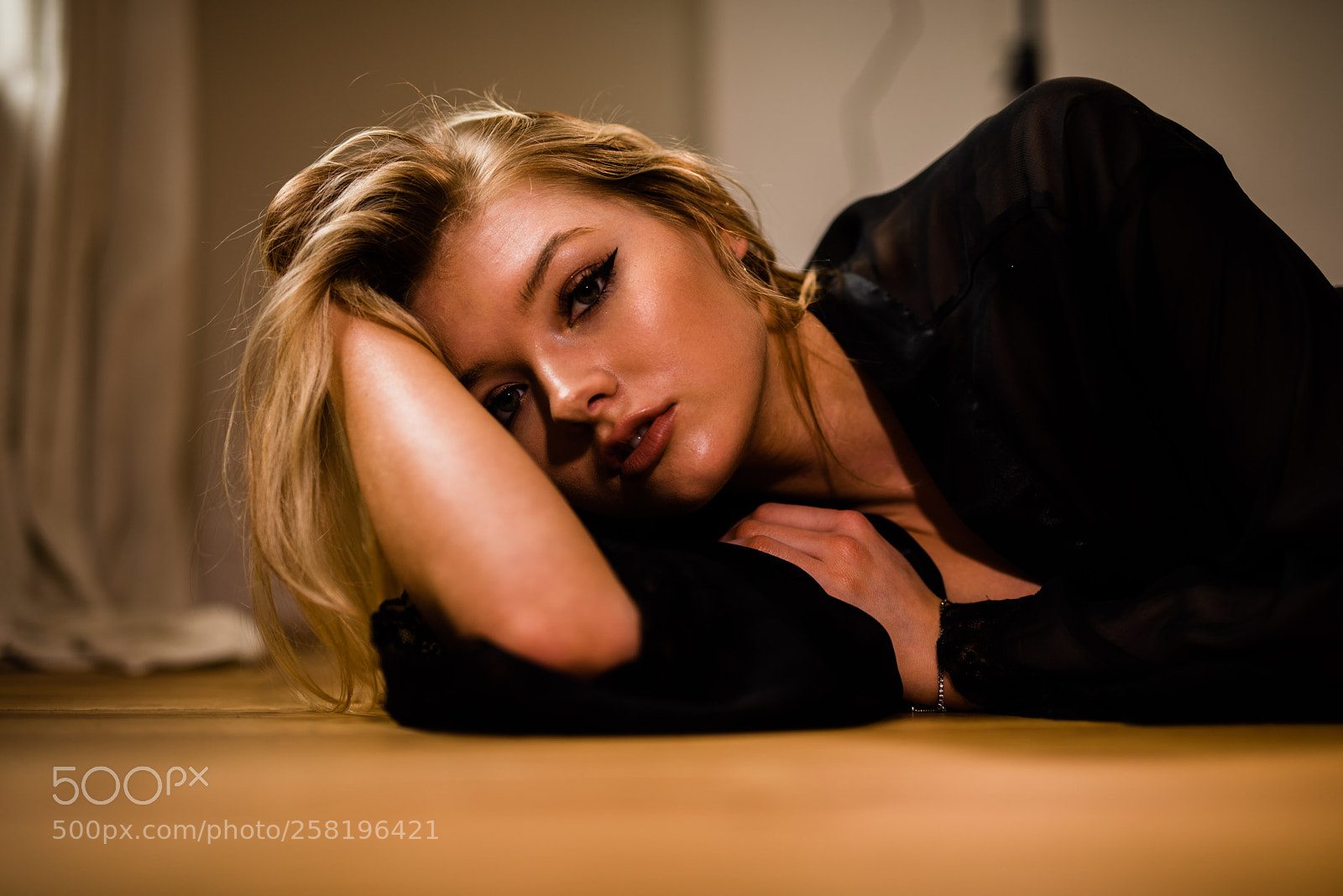 Nikon D810 sample photo. Alice photography