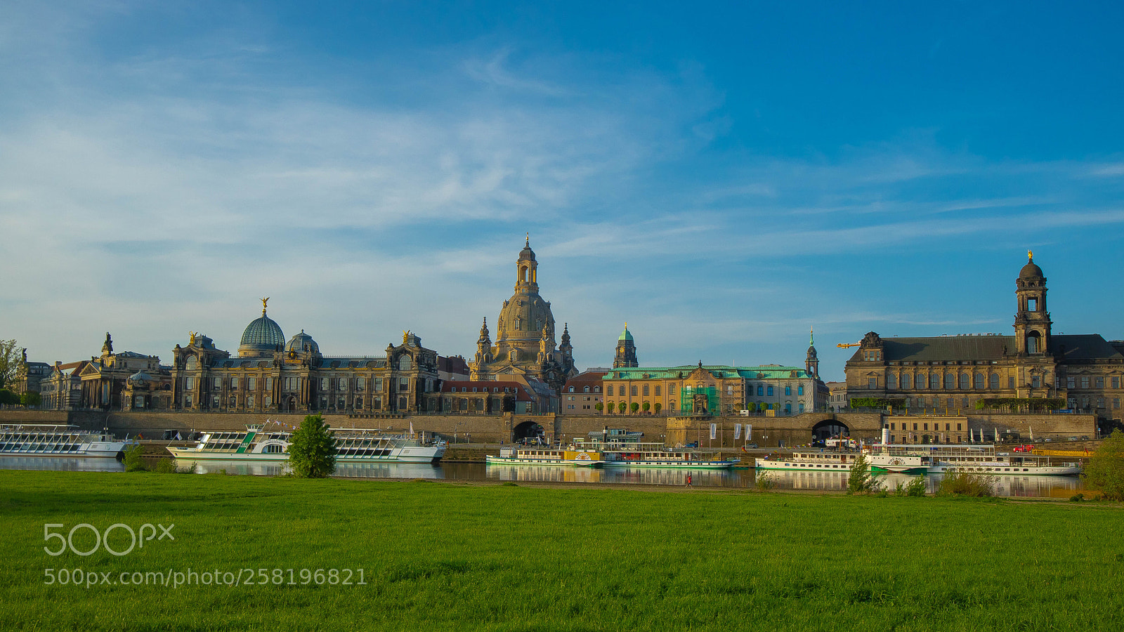 Canon EOS M3 sample photo. Morning in dresden photography