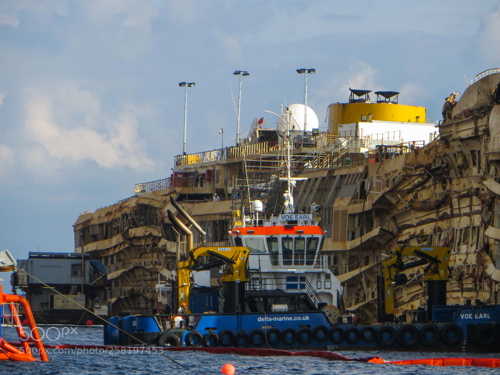 Canon PowerShot SX240 HS sample photo. Costa concordia wreck photography